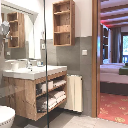 Lägenhet Ferienapartment Mit Wlan & Sudwestbalkon Am Tegernsee *