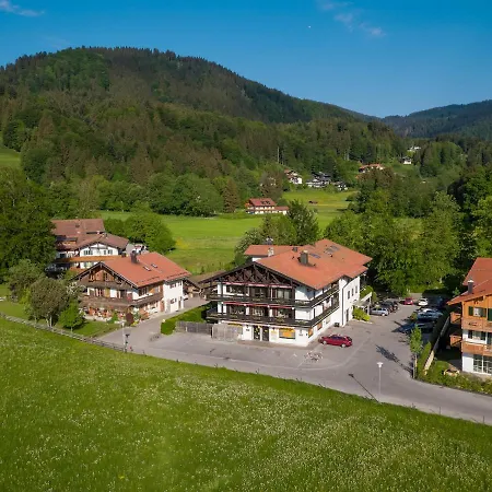 Ferienapartment Mit Wlan & Sudwestbalkon Am Tegernsee Lägenhet Bad Wiessee