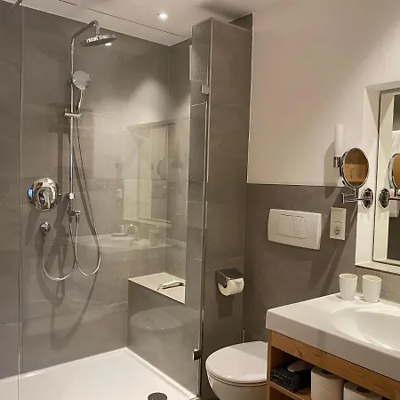 Ferienapartment Mit Wlan & Sudwestbalkon Am Tegernsee * Bad Wiessee